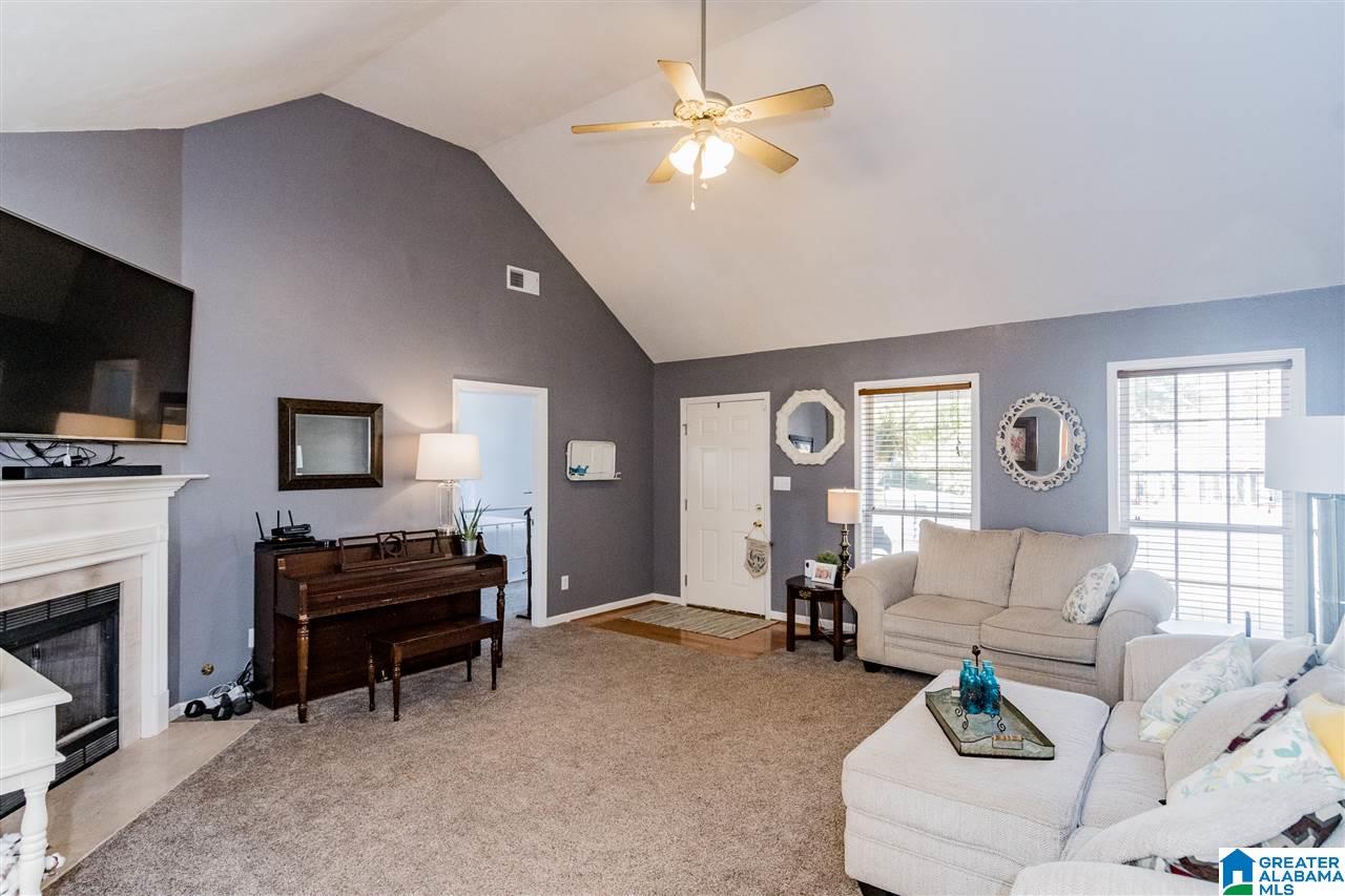 121 Star View Circle Alabaster, AL 35007 - Photo 3 of 32