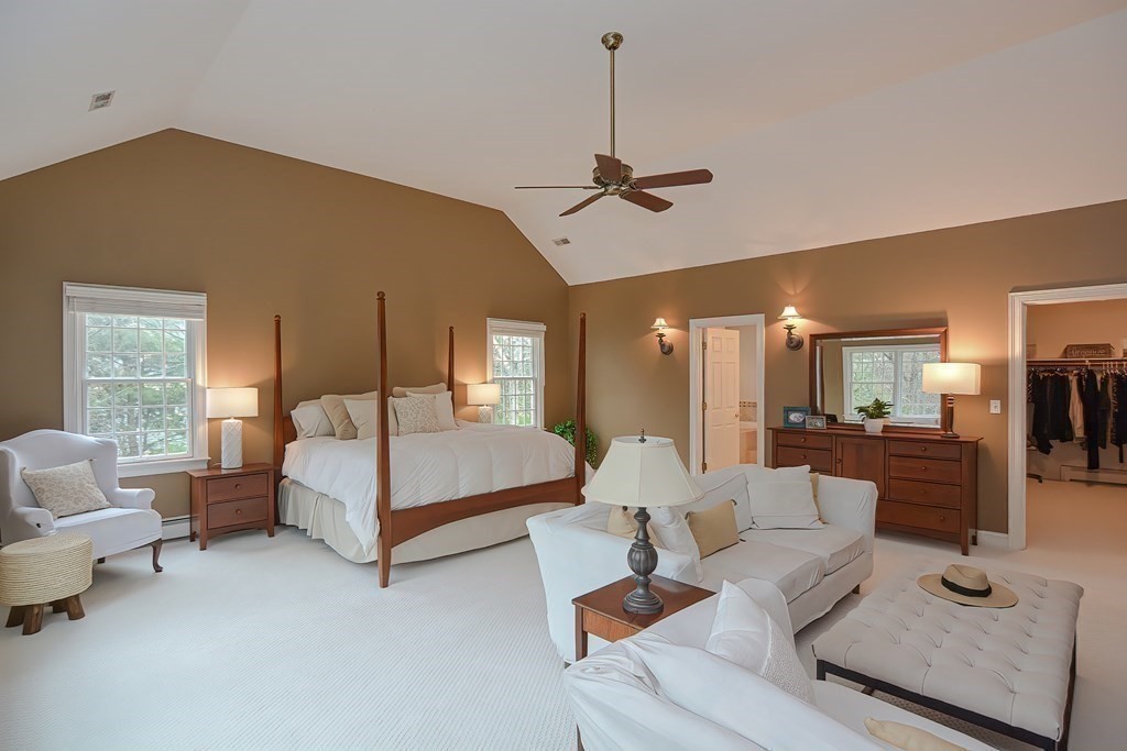 35 Vine Brook Road Medfield, MA 02052 - Photo 17 of 42 Gallery Image 17