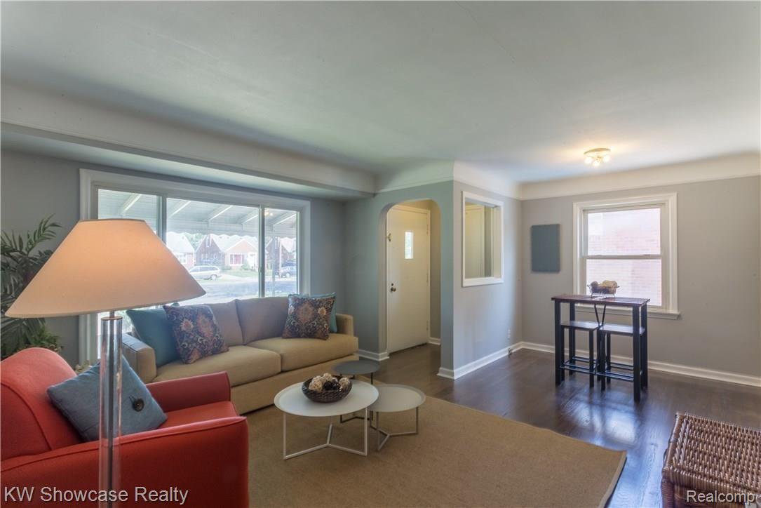 10023 Inkster Road Livonia, MI 48150 - Photo 14 of 28 Inkster_10023-Entry-Living-Dining-20.jpg