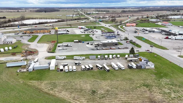 78 East Wall, Warren, IN 46792