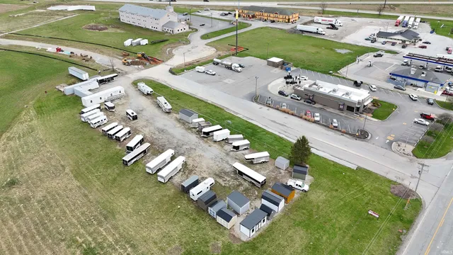 78 East Wall, Warren, IN 46792