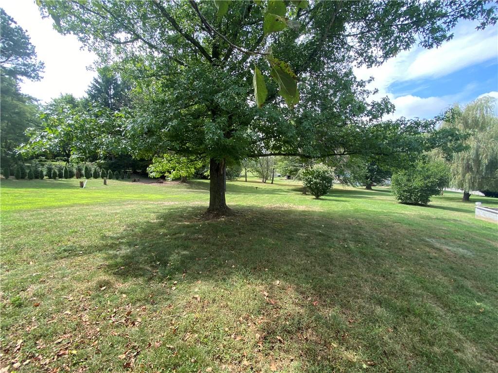 1492 Jefferson Road Jefferson, PA 15344 - Photo 4 of 18