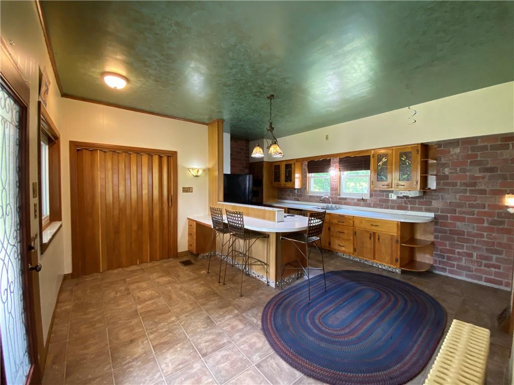 1492 Jefferson Road Jefferson, PA 15344 - Photo 7 of 18