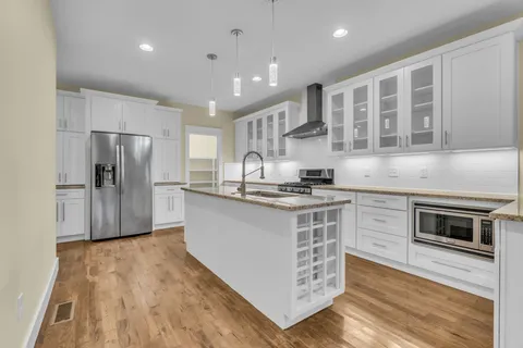 $700,000 | 1332 B Lischey Avenue, Nashville, TN 37207