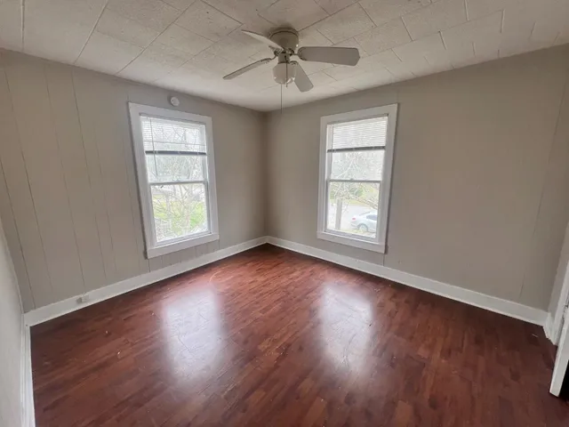 $1,100 | 312 South Pumphrey Street, Edna, TX 77957