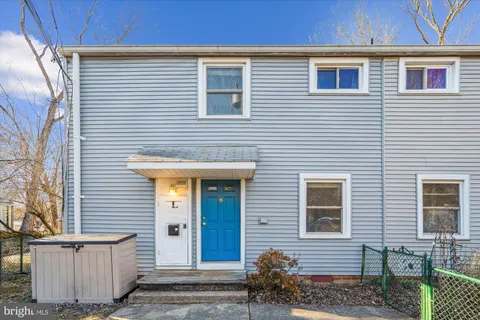 $229,800 | 4 L Gardenway, Greenbelt, MD 20770