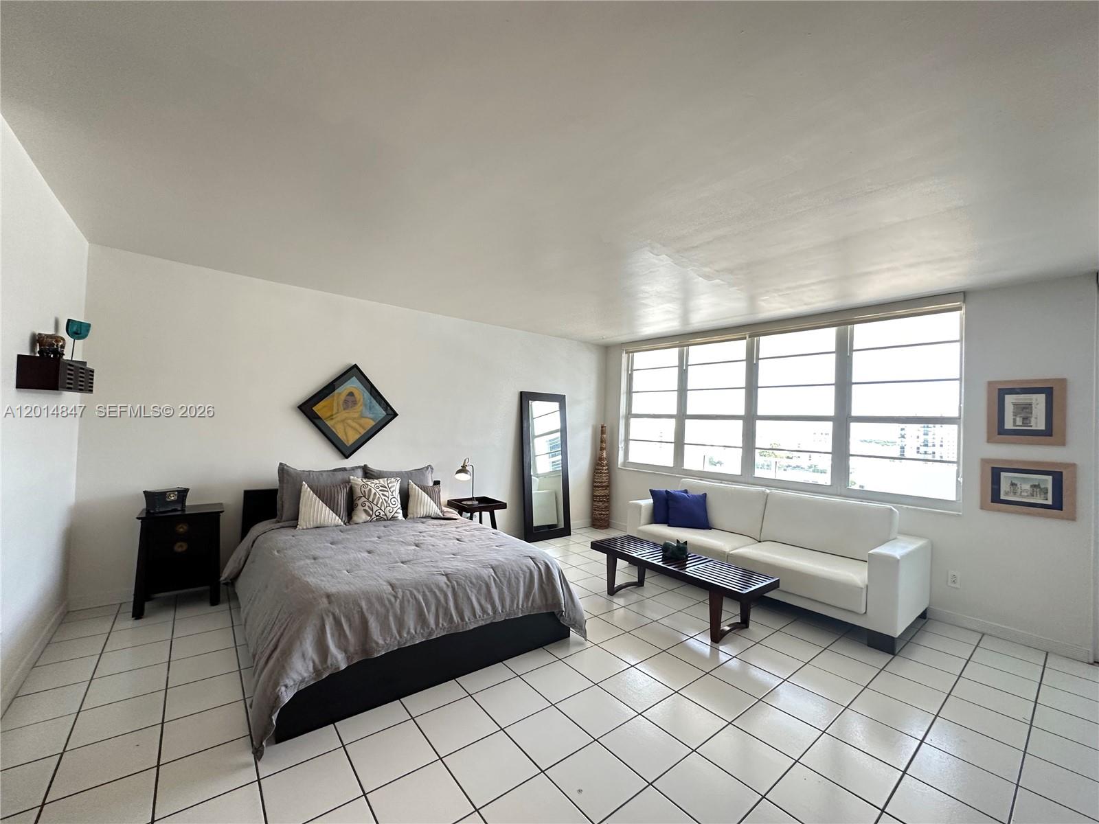 100 Lincoln Road, Unit 1012 Miami Beach, FL 33139 - Photo 3 of 19