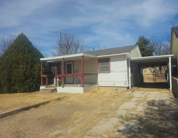 $1,000 | 1703 8th Avenue, Canyon, TX 79015