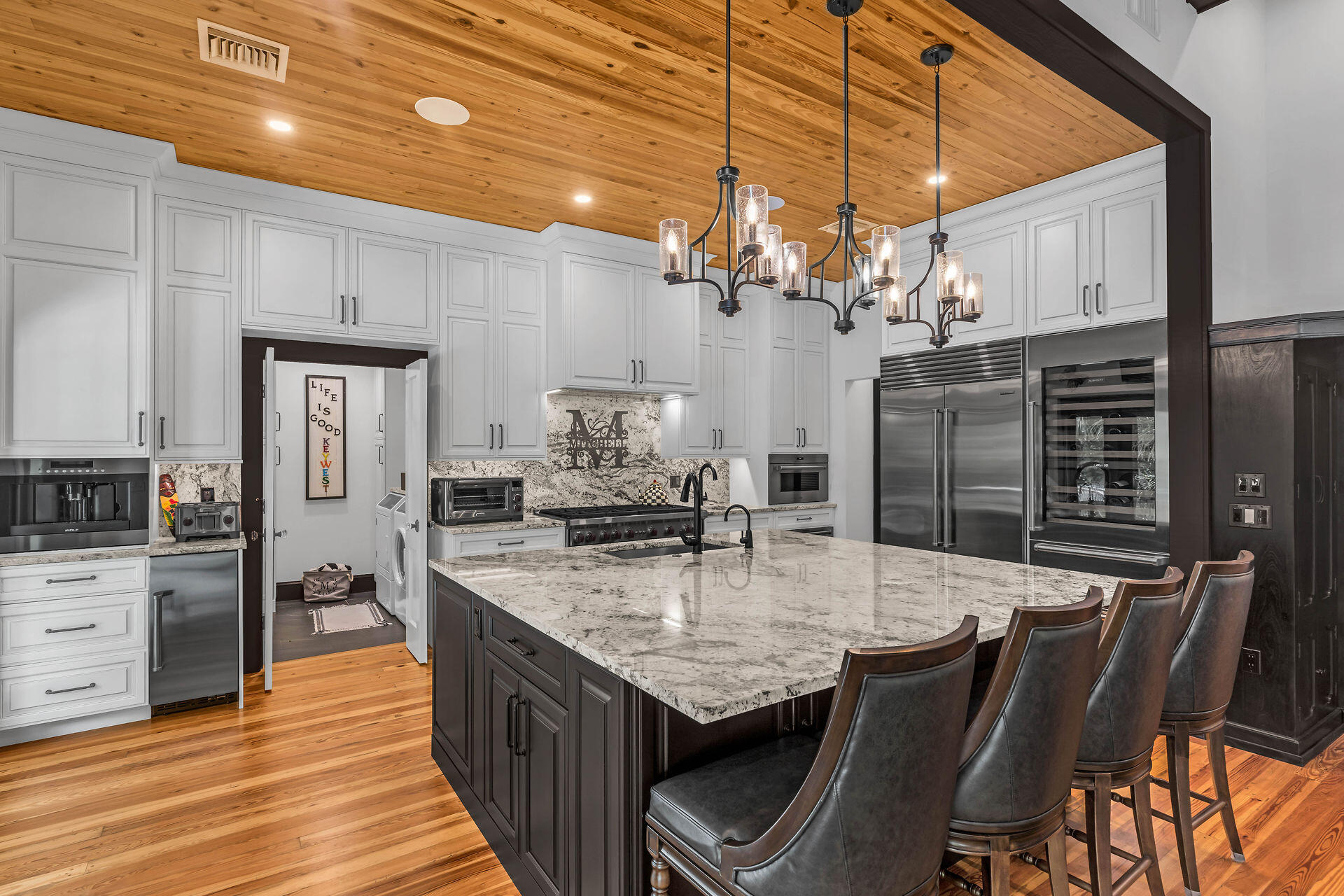 1227 Washington Street Key West, FL 33040 - Photo 12 of 36 Island Seating