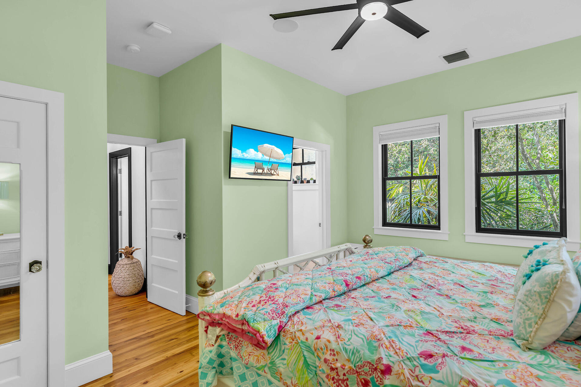 1227 Washington Street Key West, FL 33040 - Photo 20 of 36 Guest BR