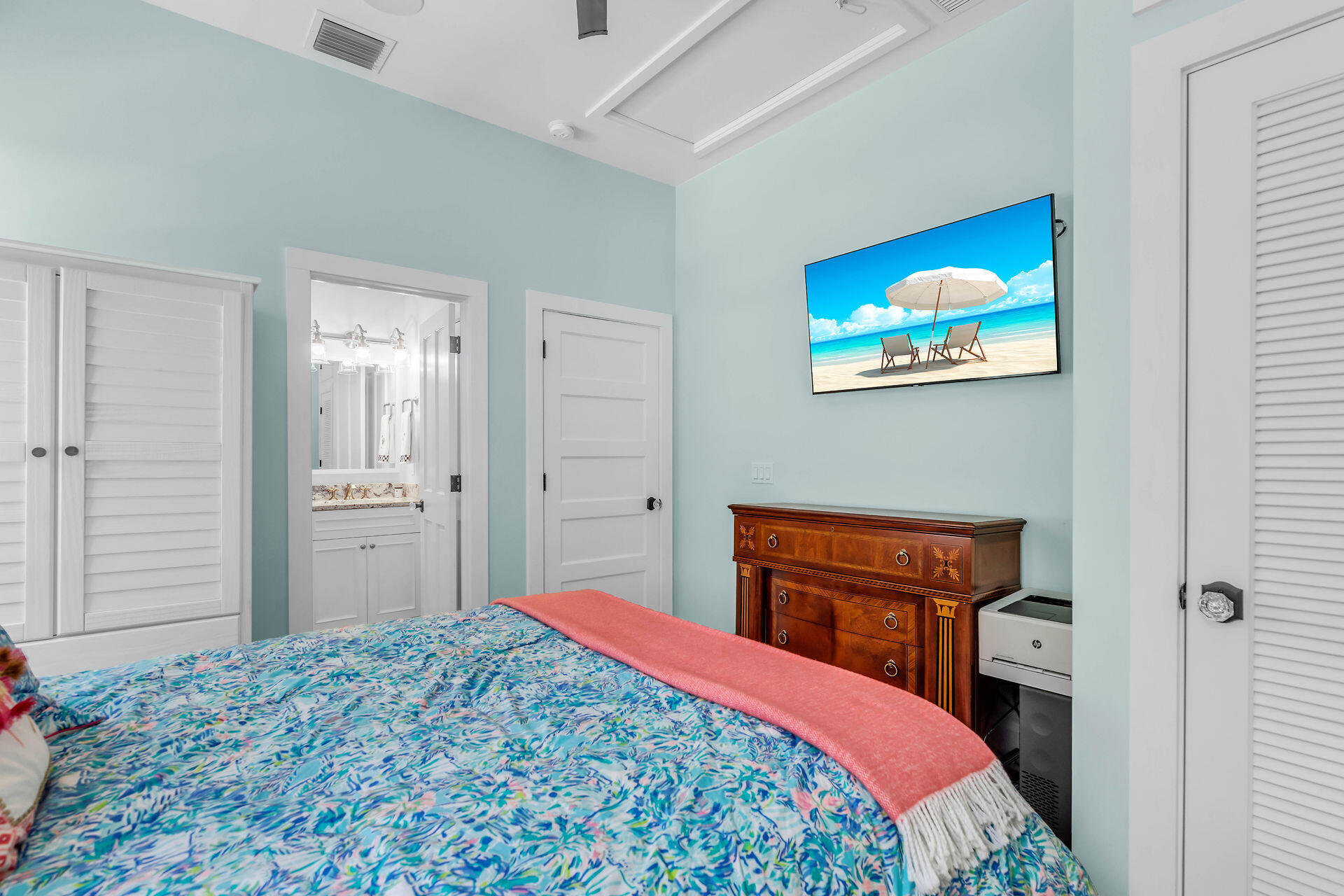 1227 Washington Street Key West, FL 33040 - Photo 23 of 36 Guest BR