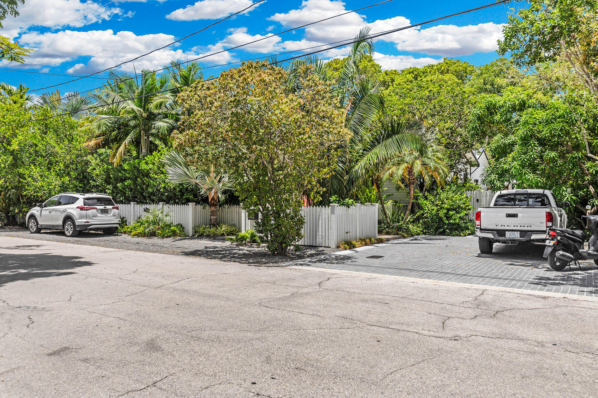 1227 Washington Street Key West, FL 33040 - Photo 33 of 36 1227 Off St Pkg