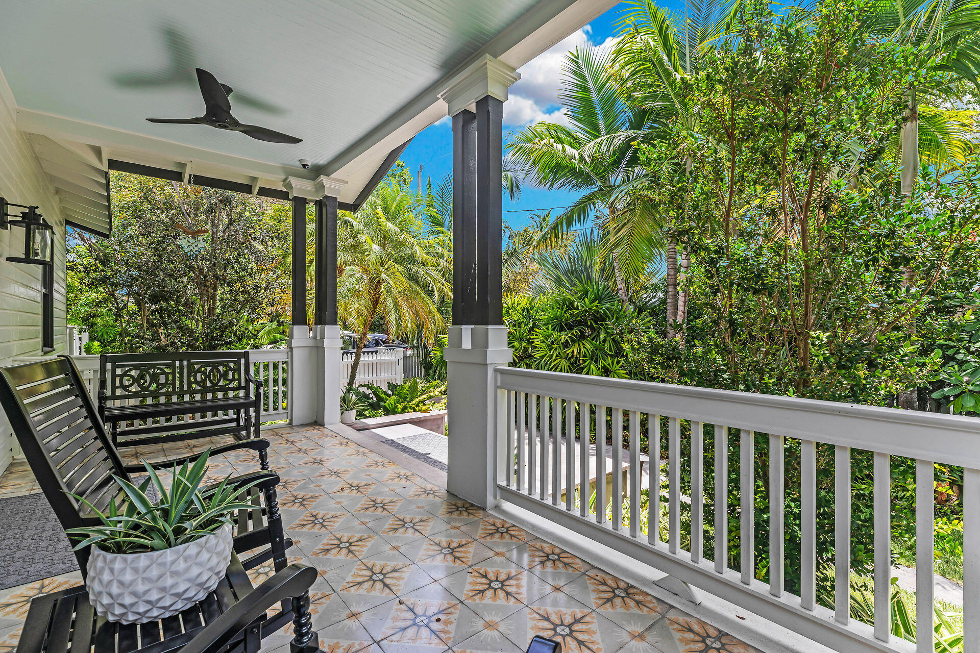 1227 Washington Street Key West, FL 33040 - Photo 6 of 36 Front Porch