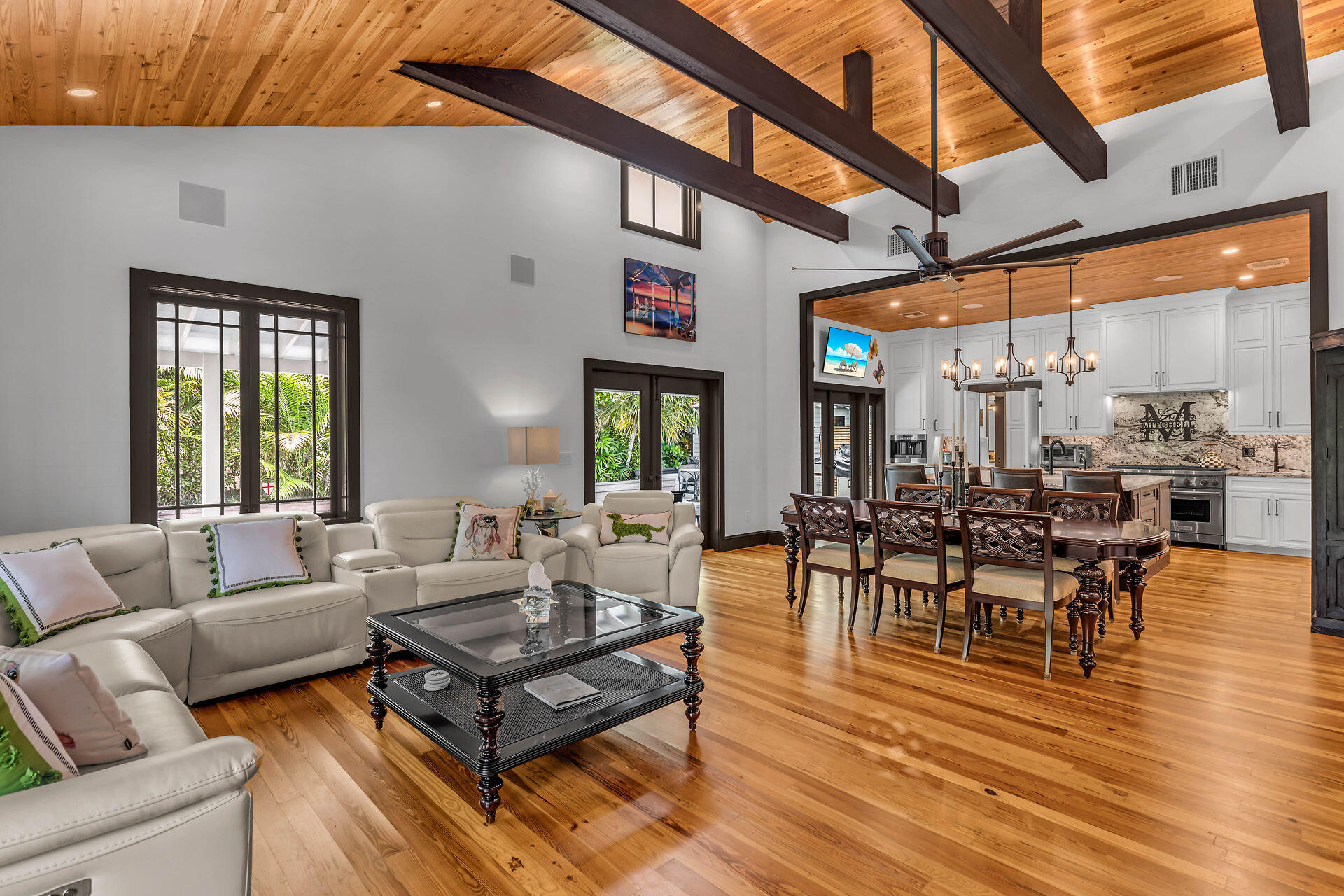 1227 Washington Street Key West, FL 33040 - Photo 9 of 36 Great Room