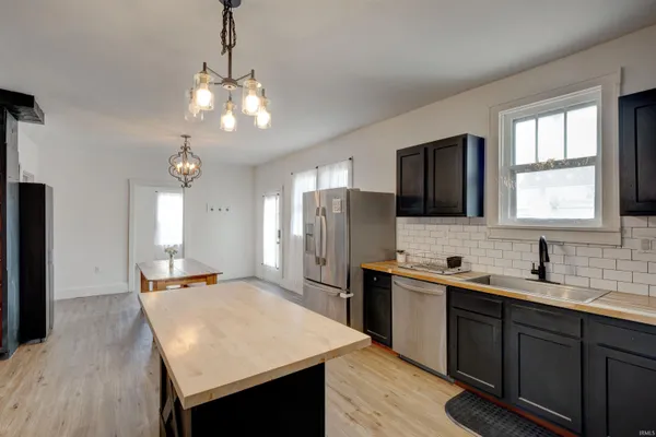 $209,000 | 509 Taylor Street, Cannelton, IN 47520