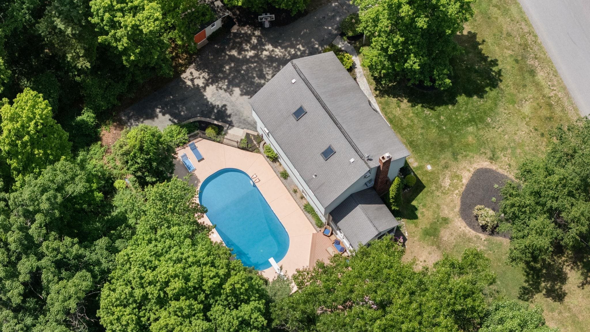 2 Grandview Road Windham, NH 03087 - Photo 9 of 44