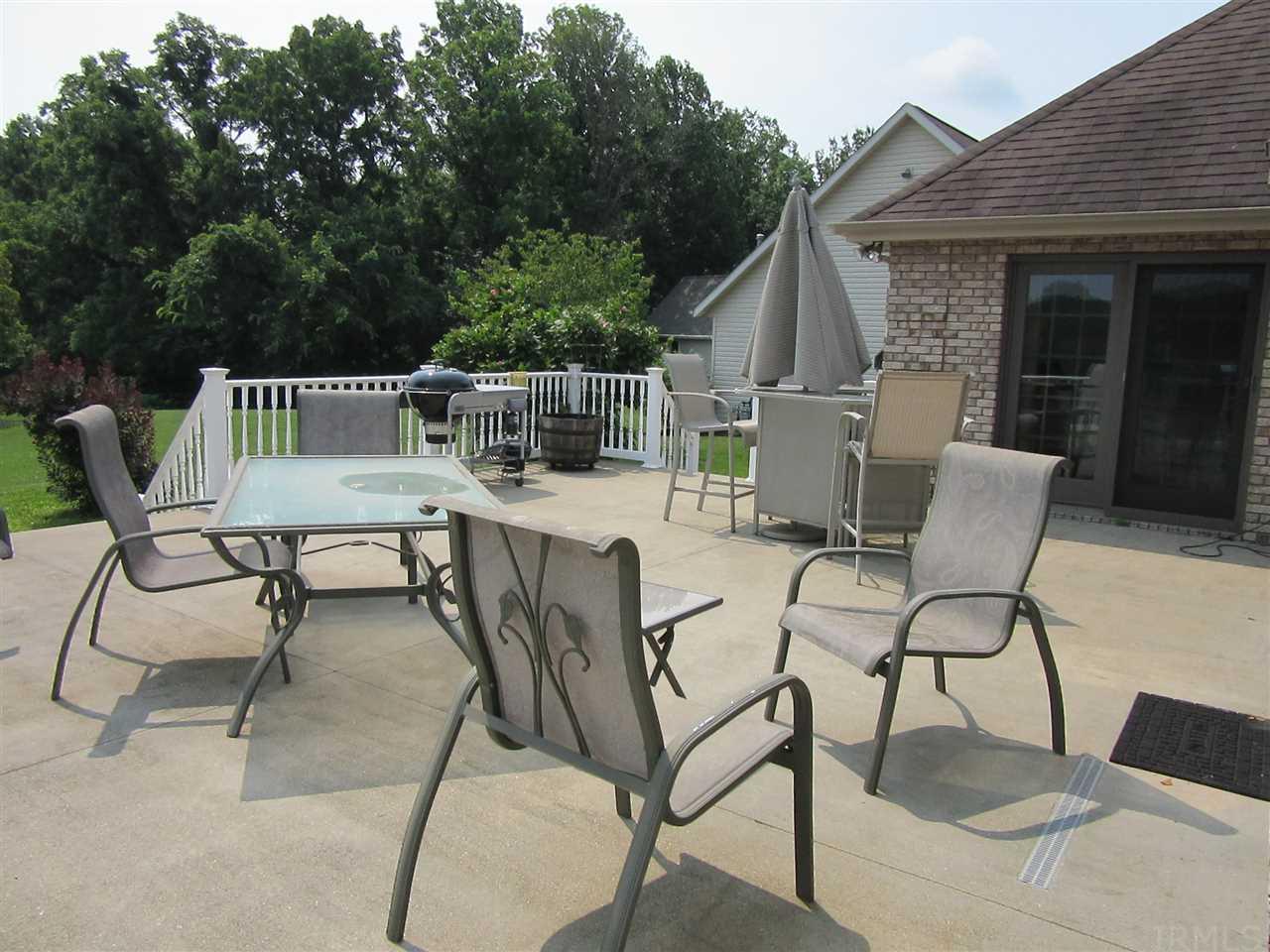 136 Smith Road Mitchell, IN 47446 - Photo 22 of 28