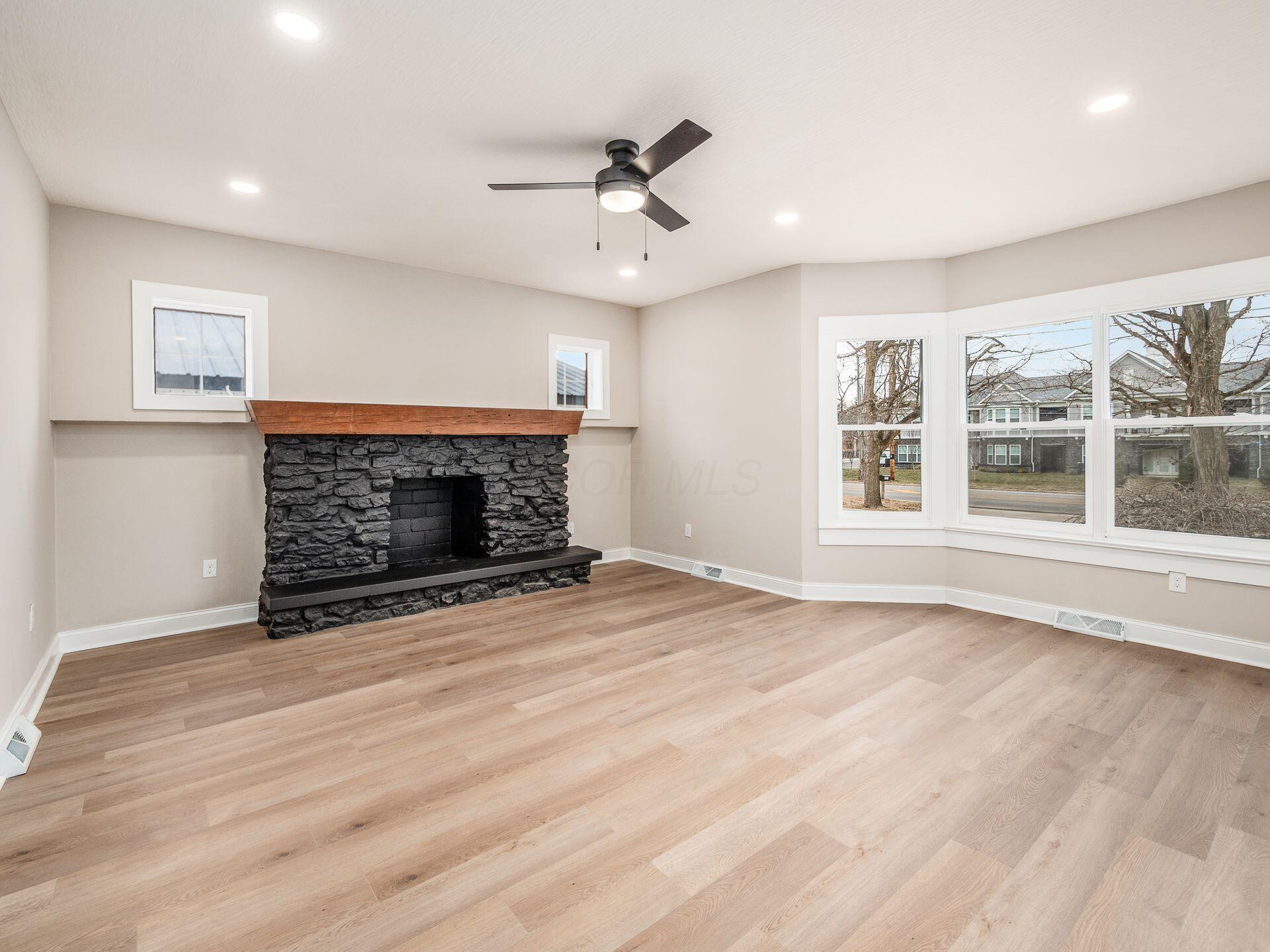 2409 Stratford Road Delaware, OH 43015 - Photo 18 of 50 Family Room