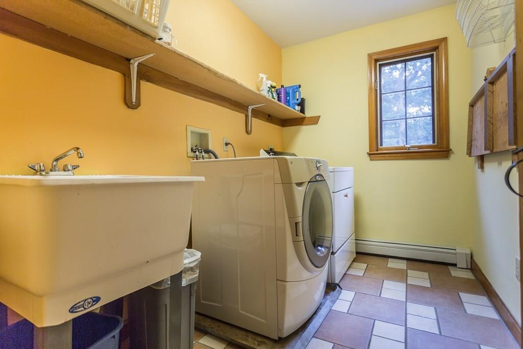 214 Locust Street Raynham, MA 02767 - Photo 28 of 35 Gallery Image 28