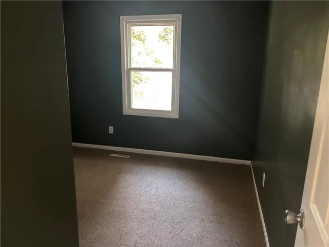 $215,000 | 813 Belt Avenue, Edgerton, MO 64444