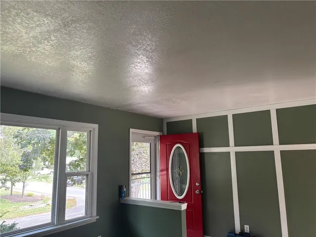 $215,000 | 813 Belt Avenue, Edgerton, MO 64444