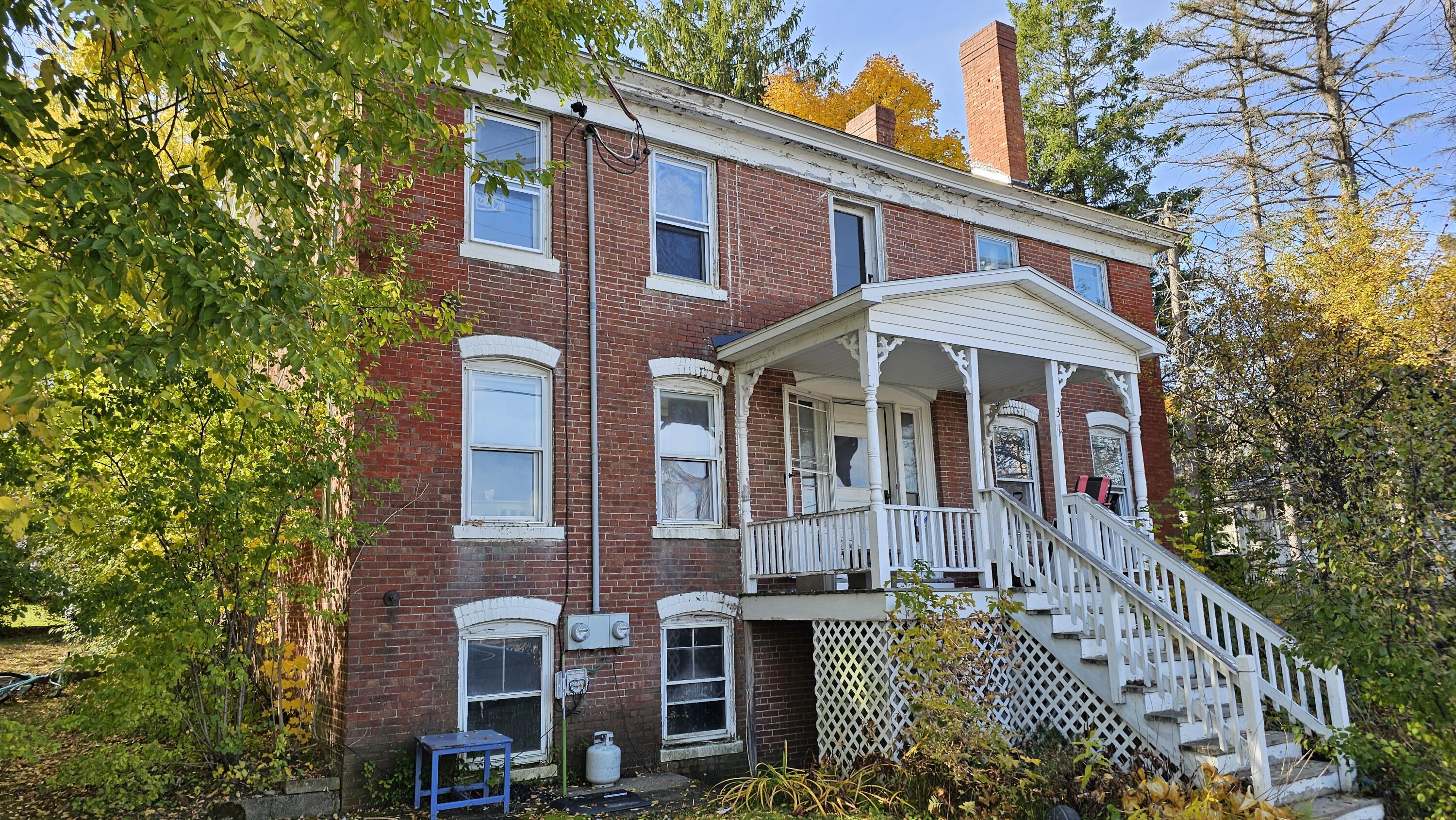 371 Main Street Old Town, ME 04468 - Photo 2 of 16 Front Porch
