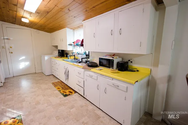 $200,000 | 110 South 11th East, Mountain Home, ID 83647