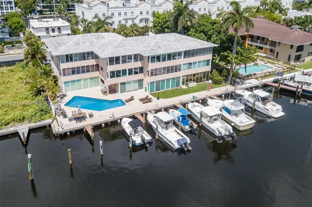 $3,100 | 54 Isle Of Venice Drive, Unit 7, Fort Lauderdale, FL 33301