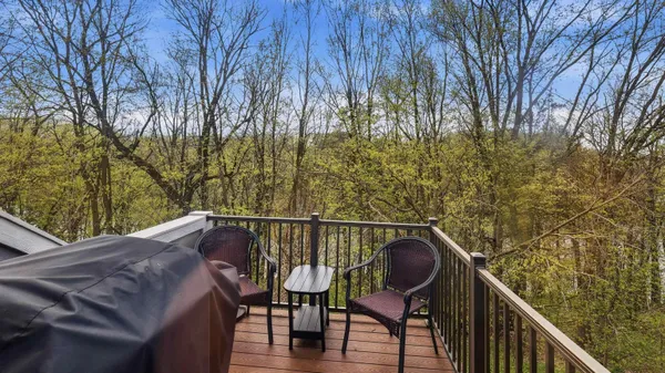 $290,000 | 127 Plum Cove Drive, Galena, IL 61036