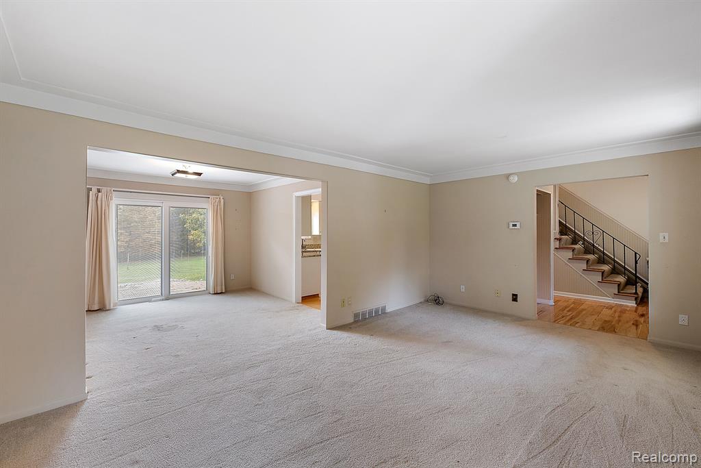 10001 Ellis Road Clarkston, MI 48348 - Photo 25 of 85