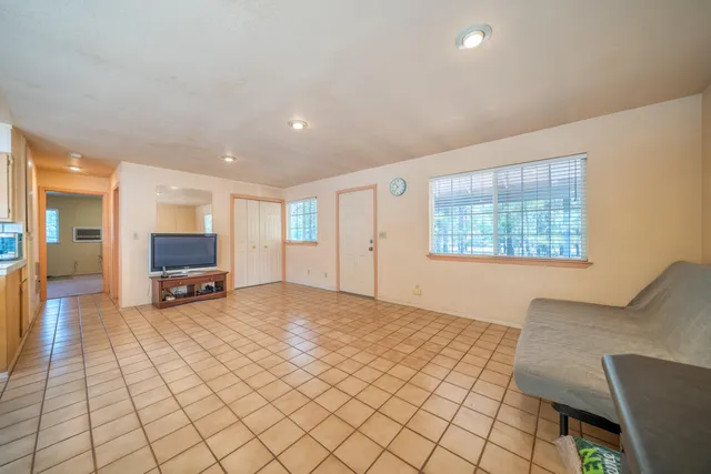 $289,600 | 29061 South Cow Creek Road, Whitmore, CA 96096