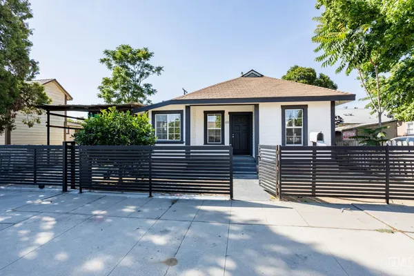 $230,000 | Undisclosed Address, Bakersfield, CA 93308