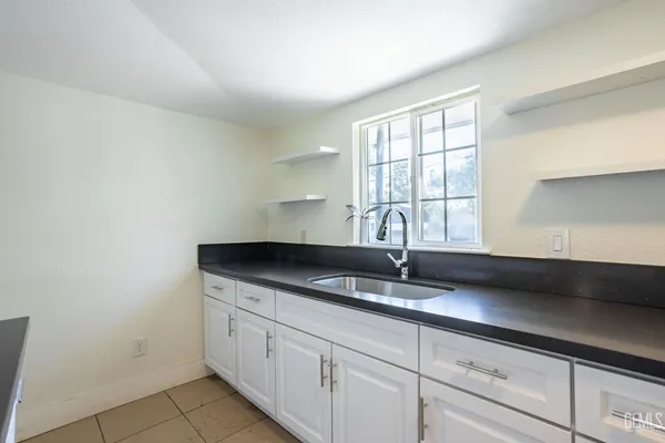 $230,000 | Undisclosed Address, Bakersfield, CA 93308