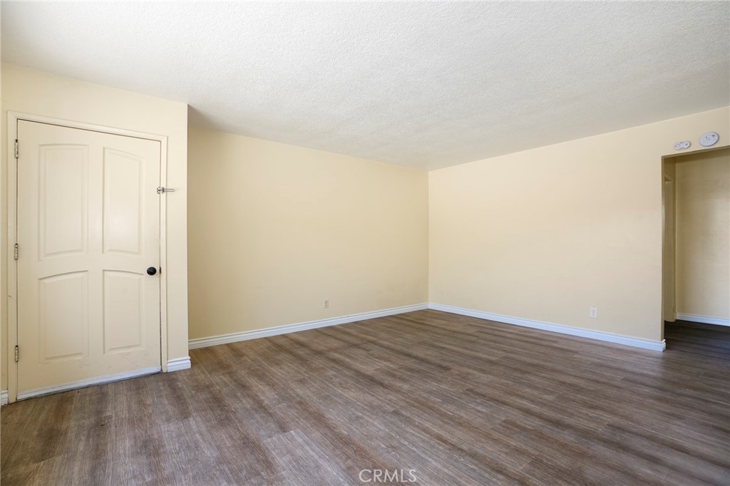 6707 Perry Road Bell Gardens, CA 90201 - Photo 10 of 35