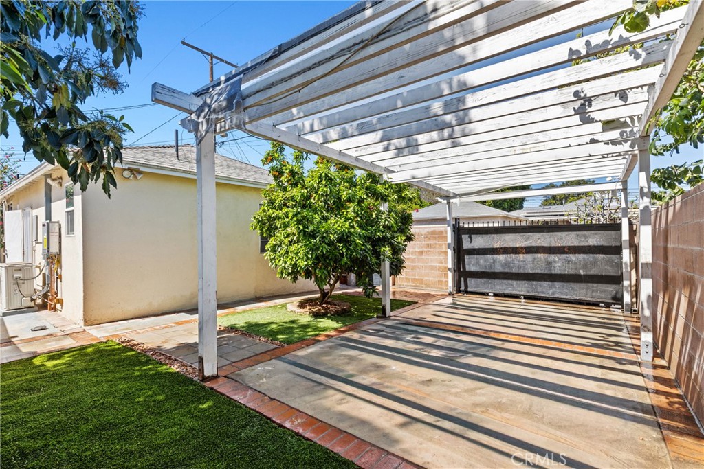 19403 Welby Way Reseda, CA 91335 - Photo 14 of 16 a view of backyard with a small cabin