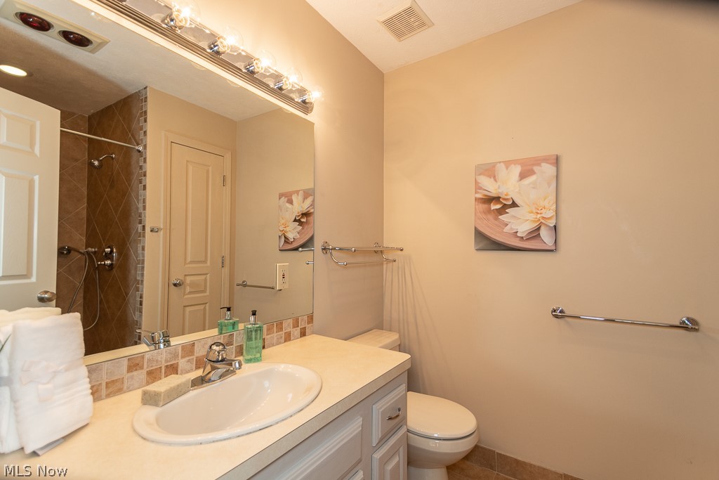 16578 Drake Road Strongsville, OH 44136 - Photo 25 of 35 Gallery Image 25
