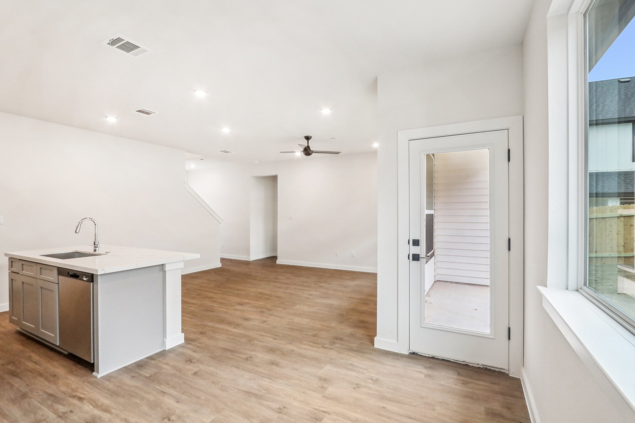 2600 Gattis School Road, Unit 1001 Round Rock, TX 78664 - Photo 4 of 36