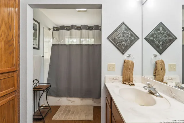 $479,000 | 301 Buntline Drive South, Bergheim, TX 78004