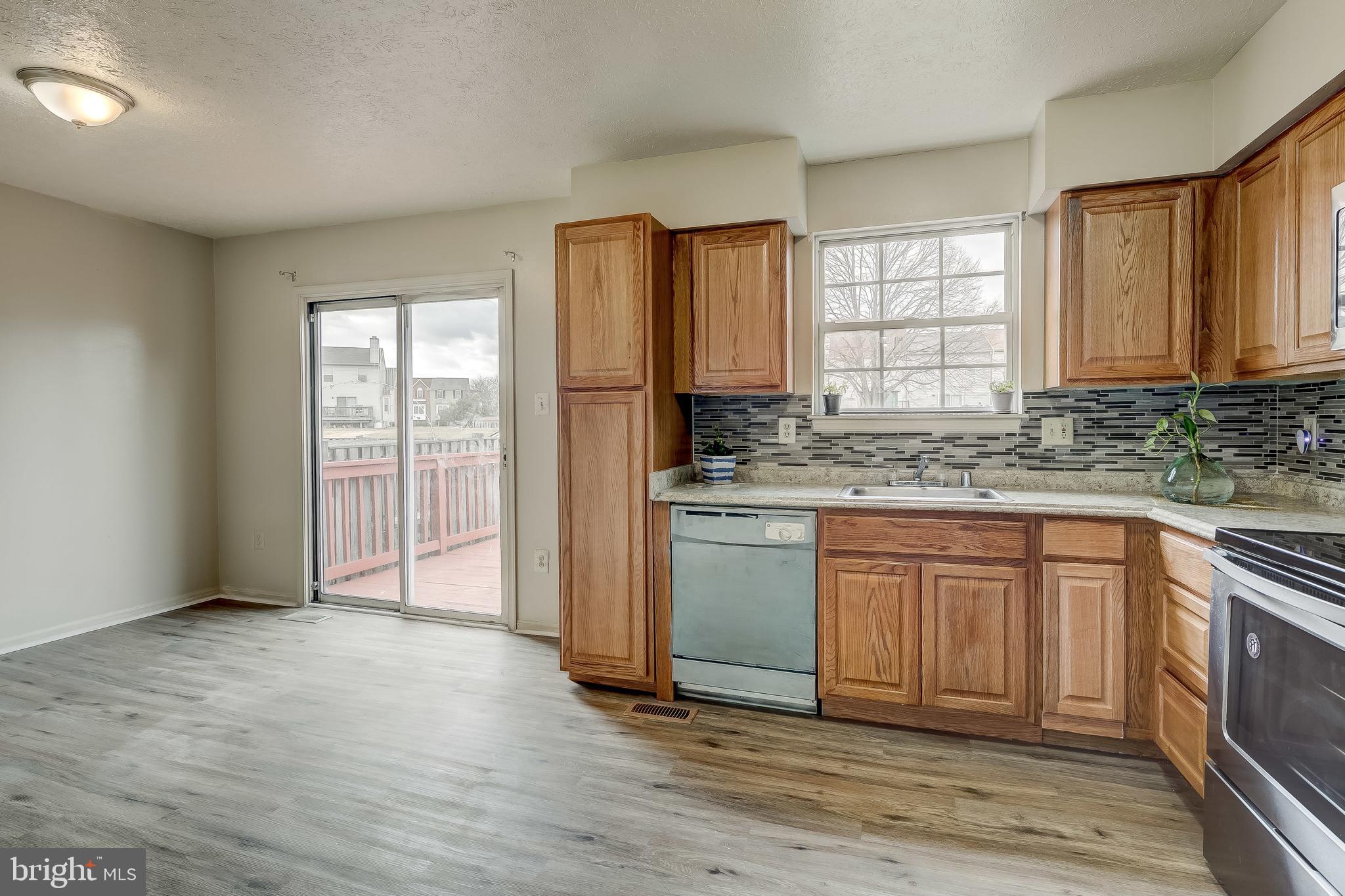 2140 Riding Crop Way Windsor Mill, MD 21244 - Photo 6 of 29 Kitchen