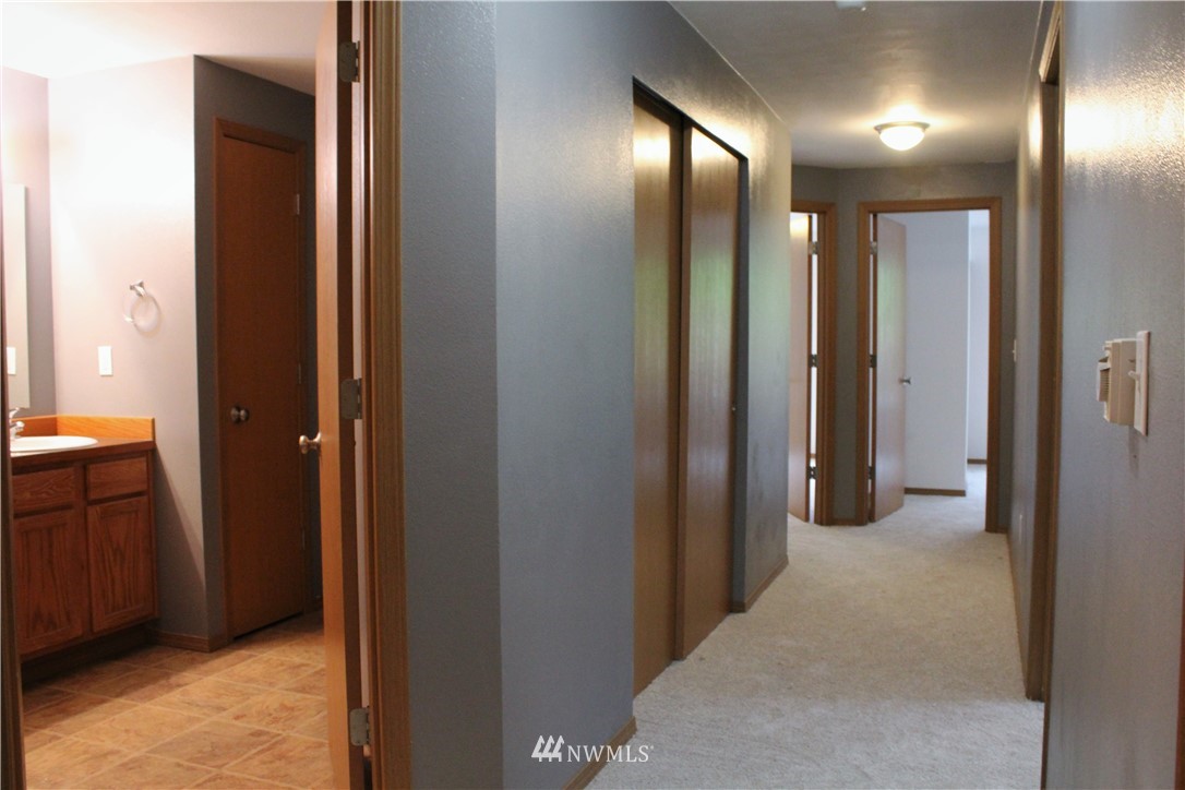 286 Beaver Creek Road Cathlamet, WA 98612 - Photo 22 of 35 Gallery Image 22