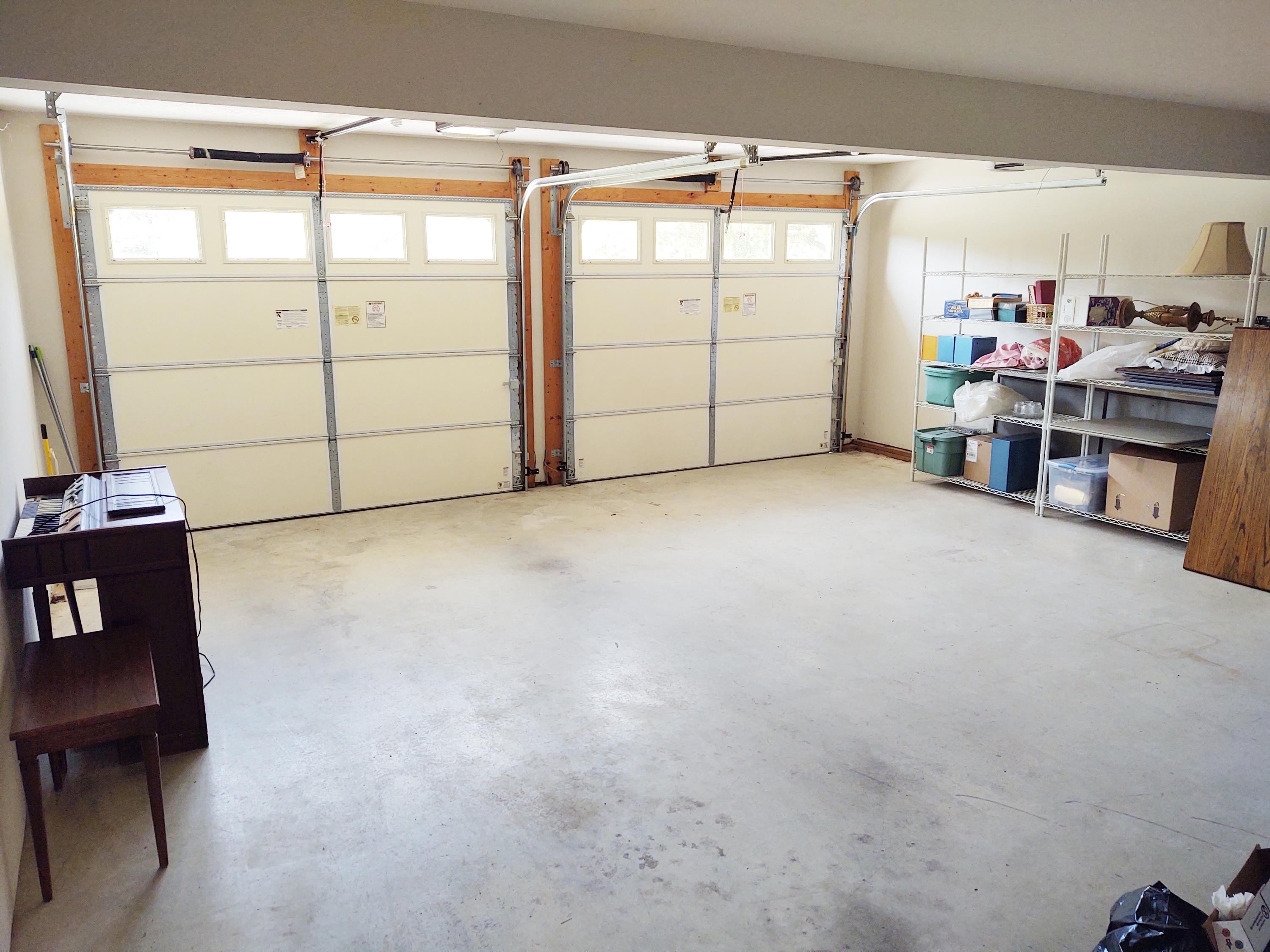 66 Cummings Road Ringgold, GA 30736 - Photo 30 of 35 garage interior