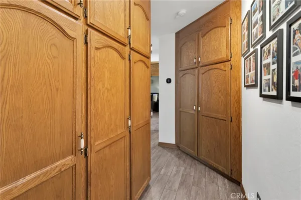 $560,000 | 5820 Acorn Drive, Wrightwood, CA 92397