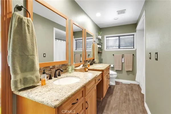 $560,000 | 5820 Acorn Drive, Wrightwood, CA 92397