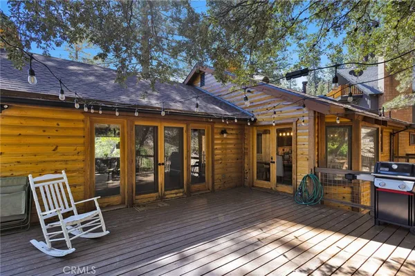 $560,000 | 5820 Acorn Drive, Wrightwood, CA 92397