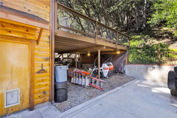 $560,000 | 5820 Acorn Drive, Wrightwood, CA 92397