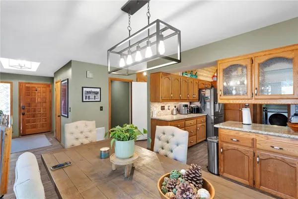 $560,000 | 5820 Acorn Drive, Wrightwood, CA 92397