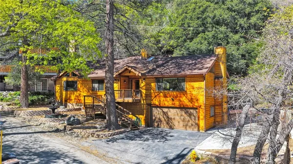 $560,000 | 5820 Acorn Drive, Wrightwood, CA 92397