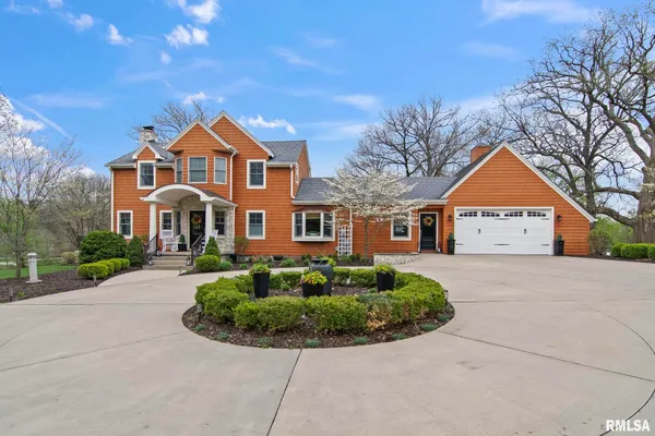 $650,000 | 1 Hillcrest Road, Springfield, IL 62704