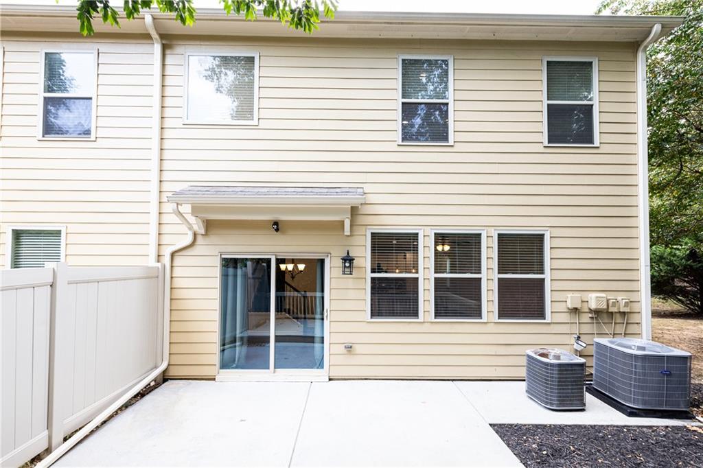 1624 Lenox Overlook Road Atlanta, GA 30329 - Photo 38 of 39 Gallery Image 38