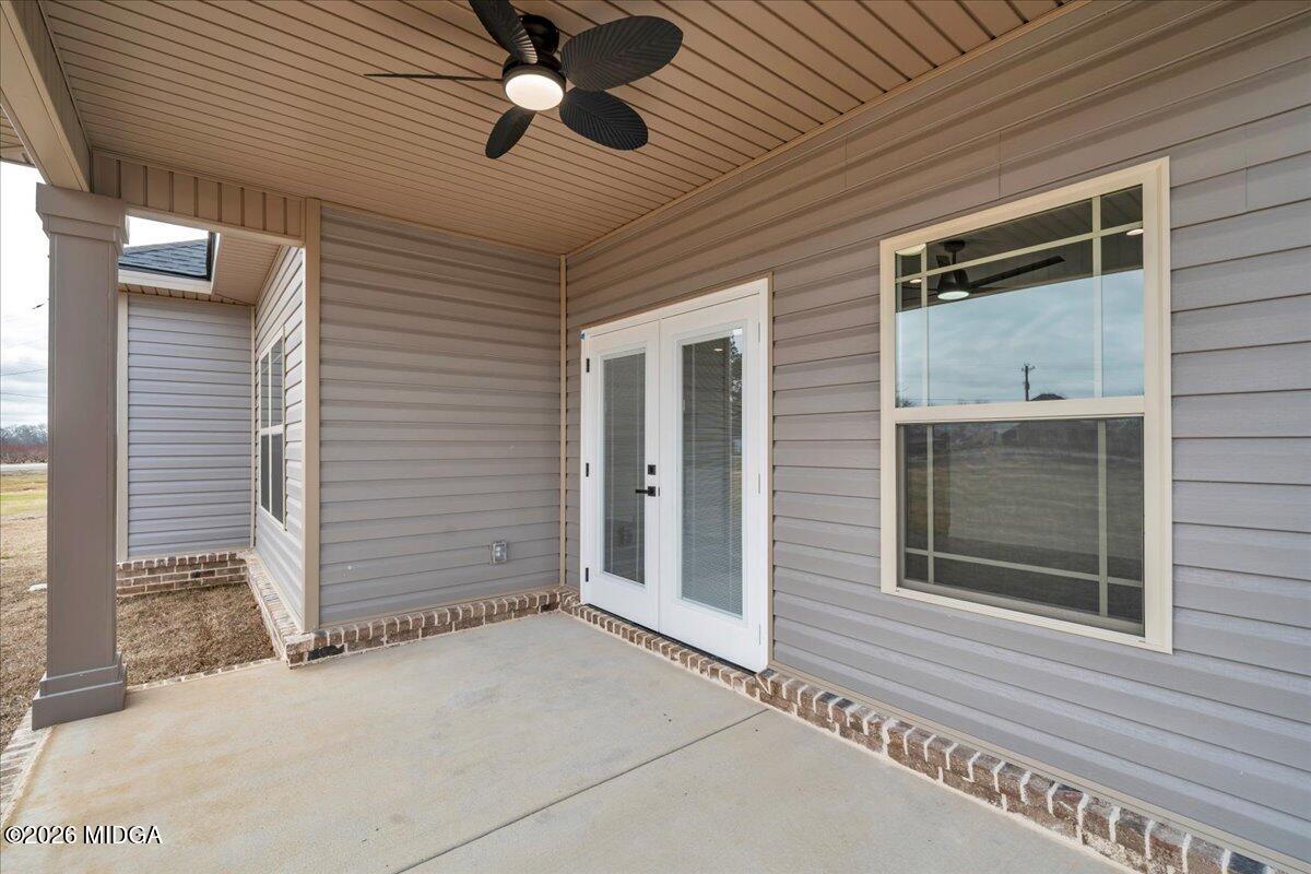 202 Eric Court Byron, GA 31008 - Photo 47 of 57 47 - Back Porch